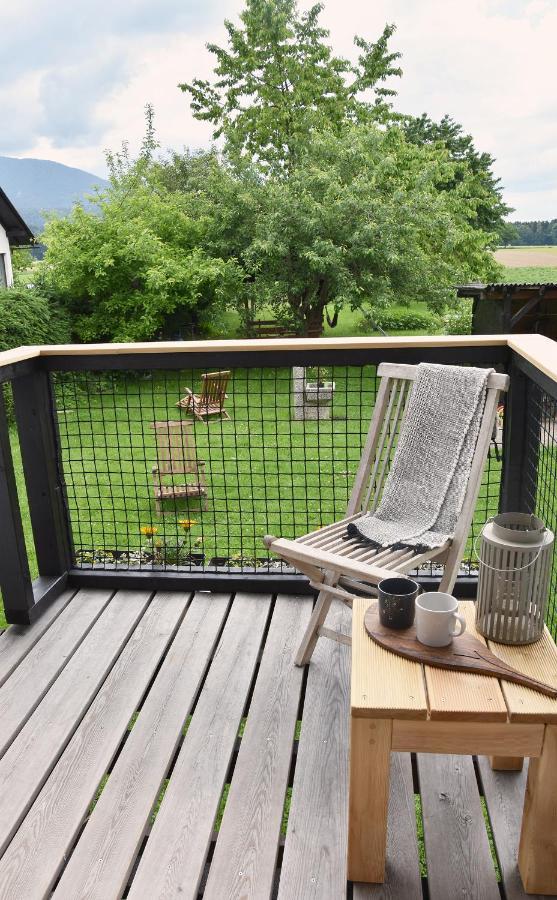 Lesnavesna Designer Apartment With A Garden Visoko  Eksteriør billede